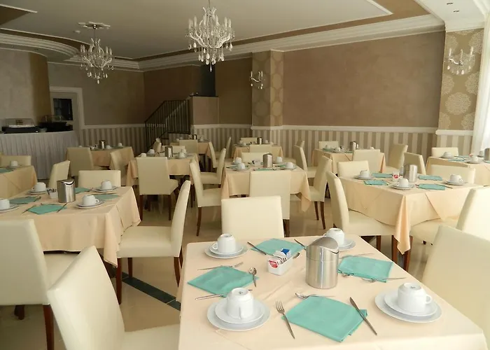 Hotel Inn ホテル