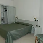 Hotel Inn Hotel 4*