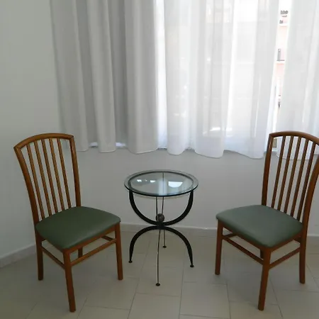 Hotel Hotel Inn 4*