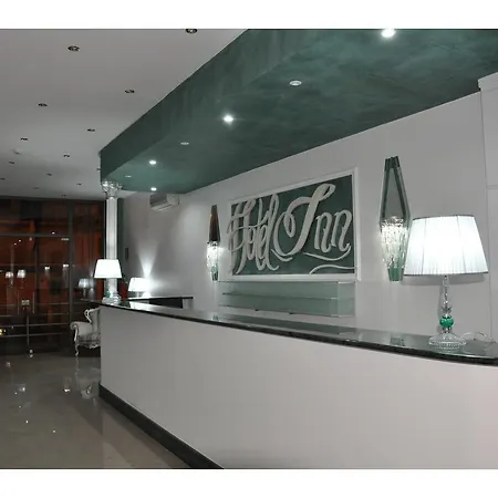 Hotel Inn מלון 4*