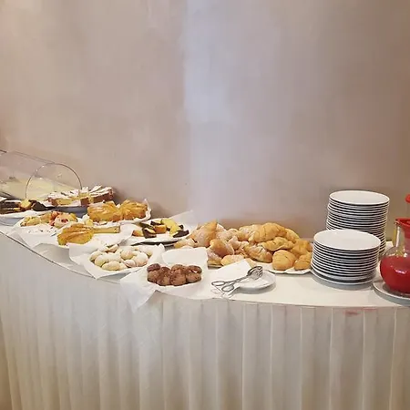 Hotel Hotel Inn 4*