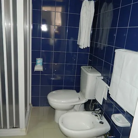 Hotel Inn מלון
