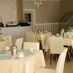 Hotel Hotel Inn 4*